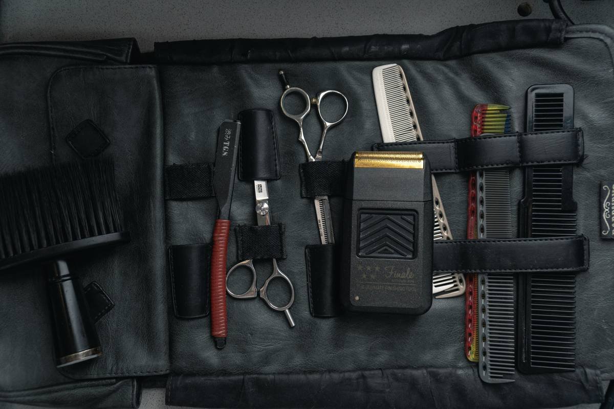 Comparison table: Proper maintenance routines for professional beard grooming tools versus neglect consequences