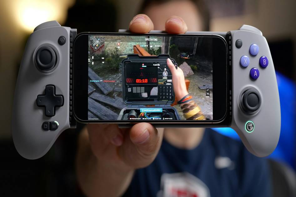 Competitive mobile gaming esports tournament screen