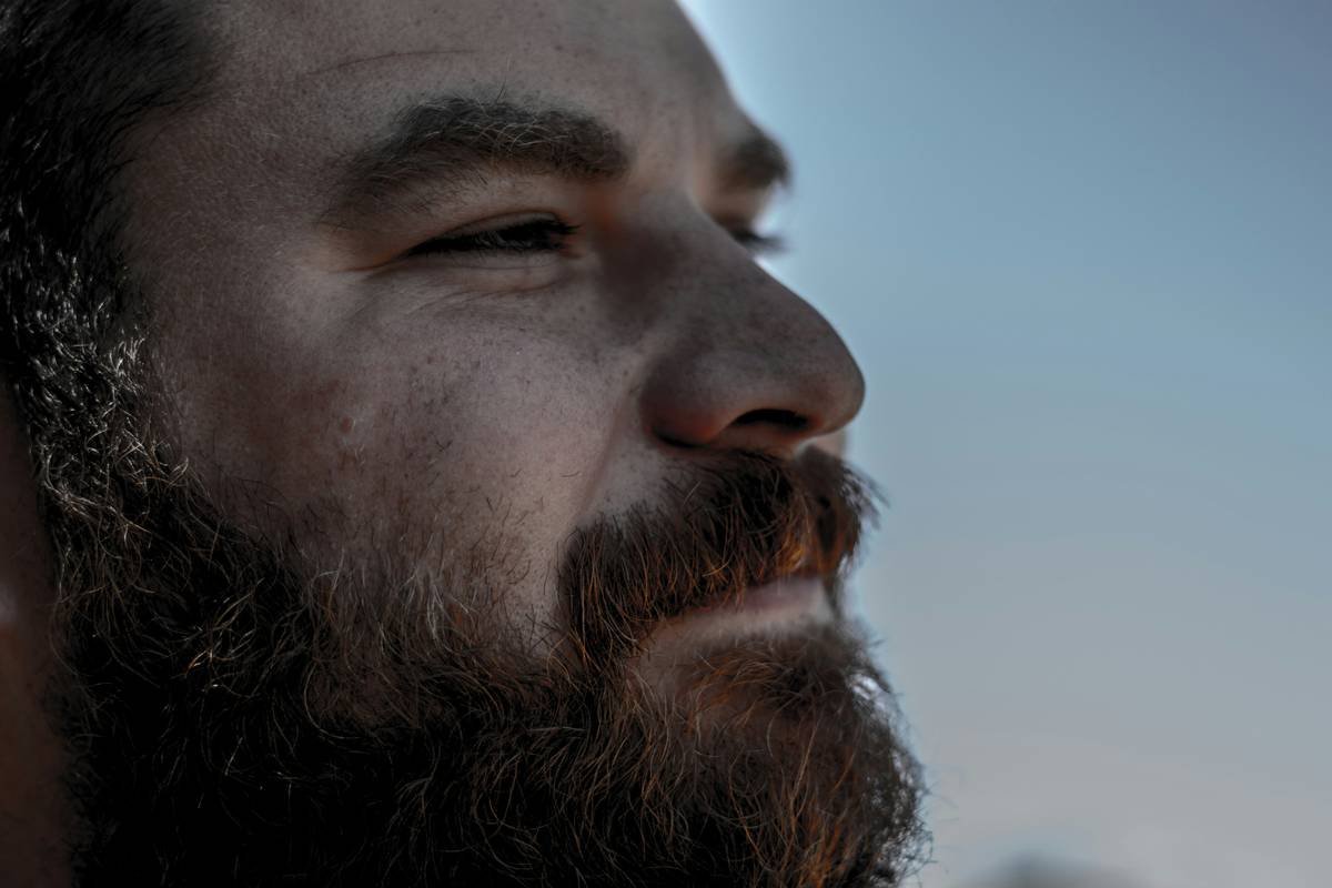 Why Your Beard Hates You (And How a Beard Moisturizing Kit Can Save It)